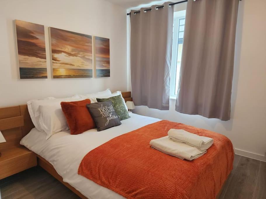 Paradigm Court, Modern 2-Bedroom Apartment F2, Oxford Ngoại thất bức ảnh